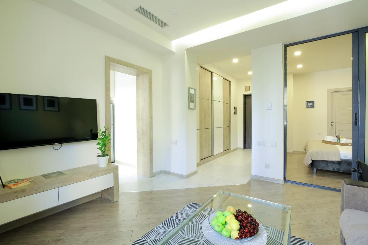 Seine Apartment By Downtown Inn, City Center Erivan Exterior foto